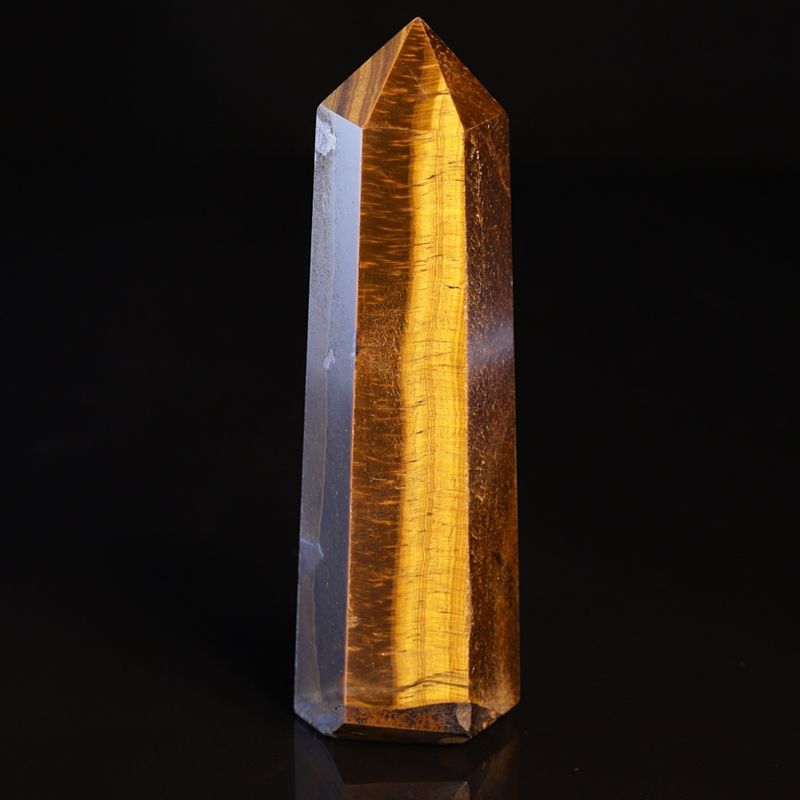 Tigerøye, slipt obelisk/søyle