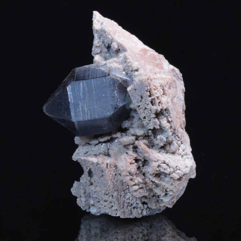 Røykkvarts/smokey quartz/morion med ortoklas, Hurum