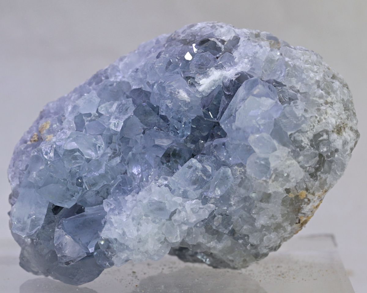 Cølestinkrystallgruppe fra Madagaskar