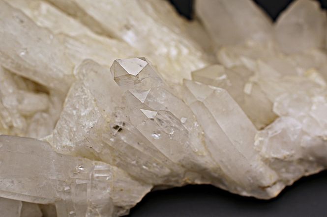 Hovedbilde Stor kvartsgruppe (candle quartz) fra Madagaskar