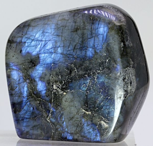 Hovedbilde Labradoritt/spektrolitt, helslipt (labradorite, spectrolite)