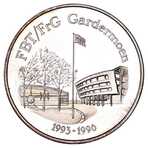 Bilde av Gardermoen flystasjon, lavt nummer!