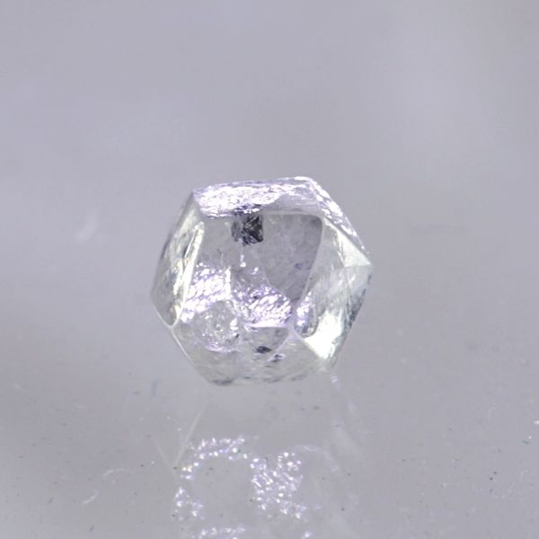 Hovedbilde SOLGT! Klar naturlig rådiamantkrystall (uslipt), 0,25 karat
