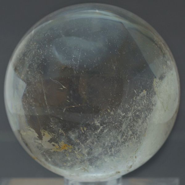 Hovedbilde Kvartskule/krystallkule, Madagaskar