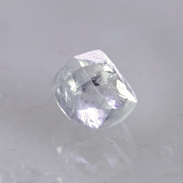 Hovedbilde Klar naturlig rådiamantkrystall (uslipt), 0,3 karat