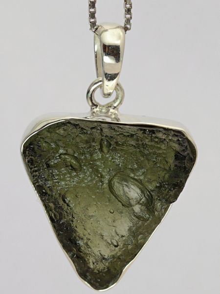 Hovedbilde Moldavitt fra Chlum, Tsjekkia, sølvanheng, 4,70 gram