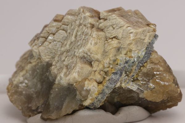 Hovedbilde Whiteitt-(CaFeMg), Rapid Creek, Canada